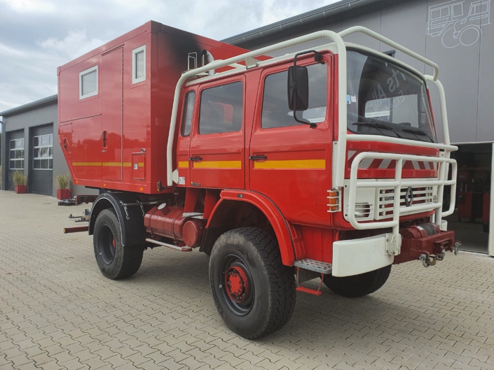 Ex-fire engine Renault 4x4 completely converted into an expedition vehicle