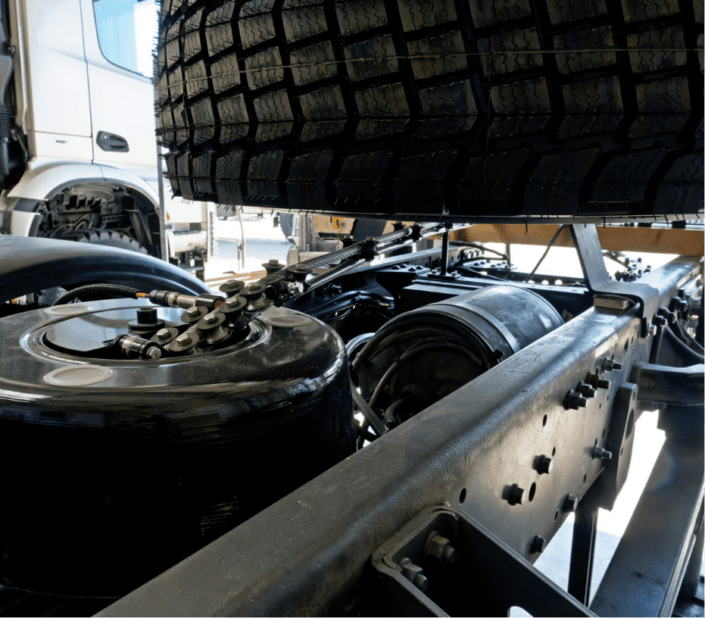 Rotzler recovery winch mounted on the Zetros